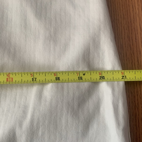 Christopher & Banks Khaki skirt size 8 - Picture 6 of 7